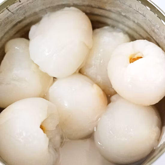 Conserve di frutta Litchi dolci conservati in sciroppo leggero/forte con litografia in lattine verdi facili da aprire - Miglior prodotto nel Fujian
